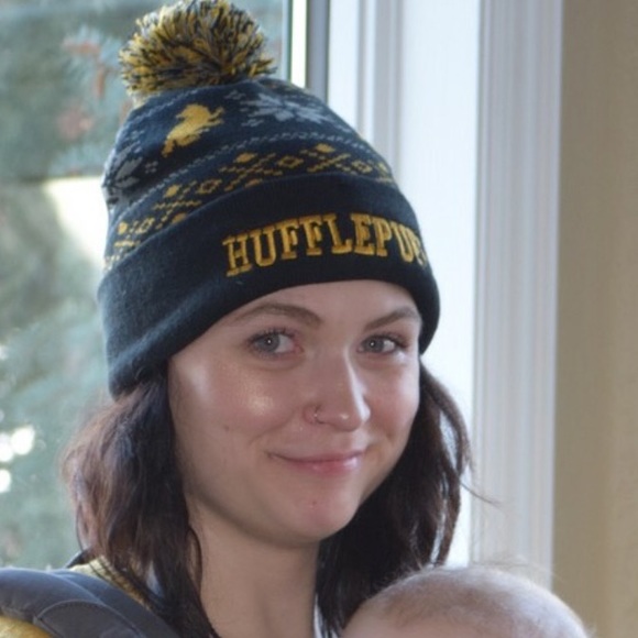 Meet your Posher, Jessica - Picture 4 of 4